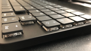 Hexgears Built a Slimmer Mechanical Keyboard, and Made it Wireless Too<em></em>